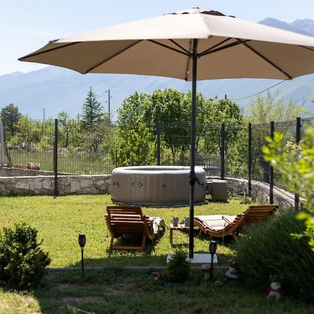 House Holiday home Zezevica